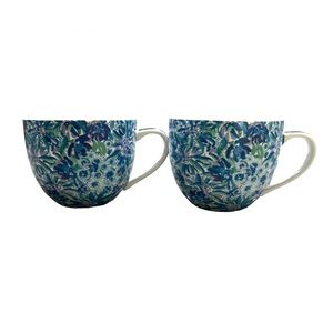 Lilly Pulitzer 2 blue/green ceramic coffee mugs like new condition.